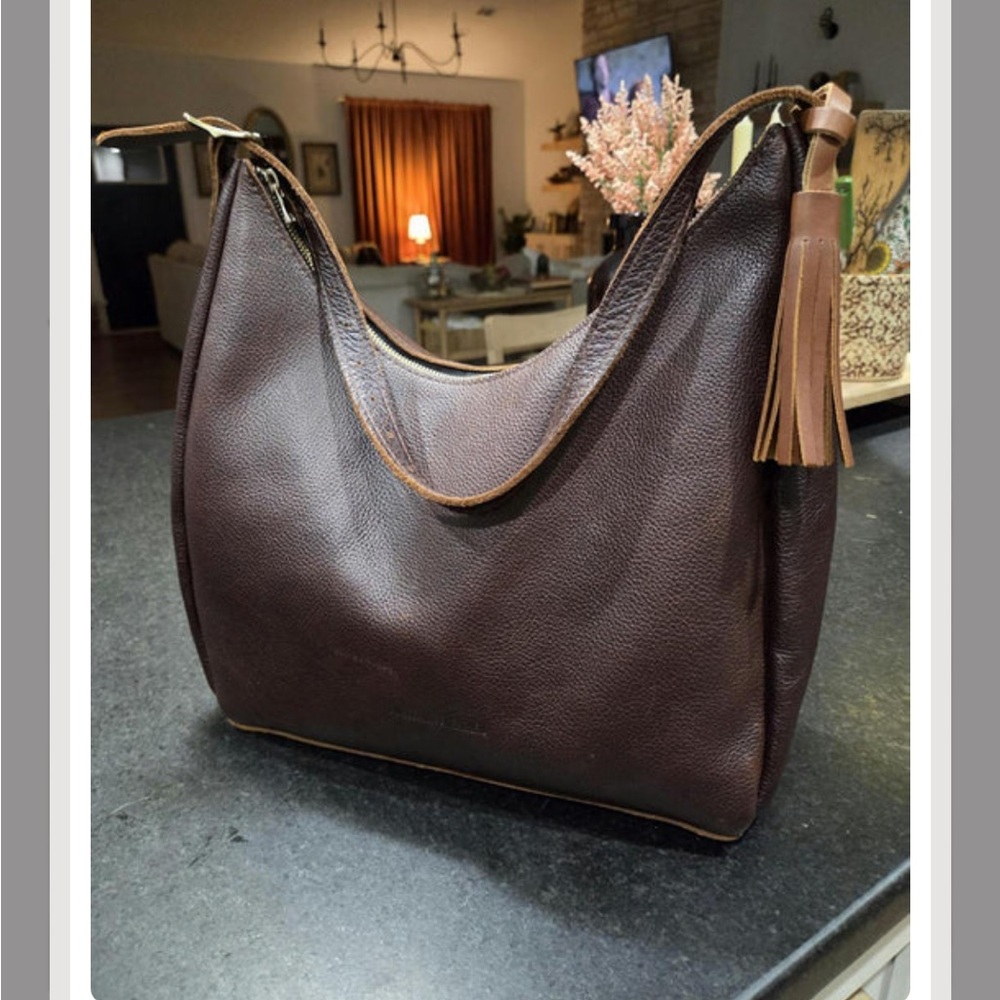 NWOT “Almost Perfect” Aspen shoulder bag- size medium, color cold brew